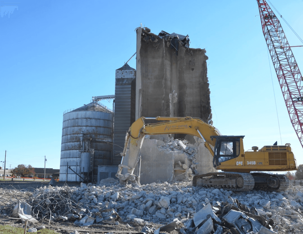 large scale construction risks